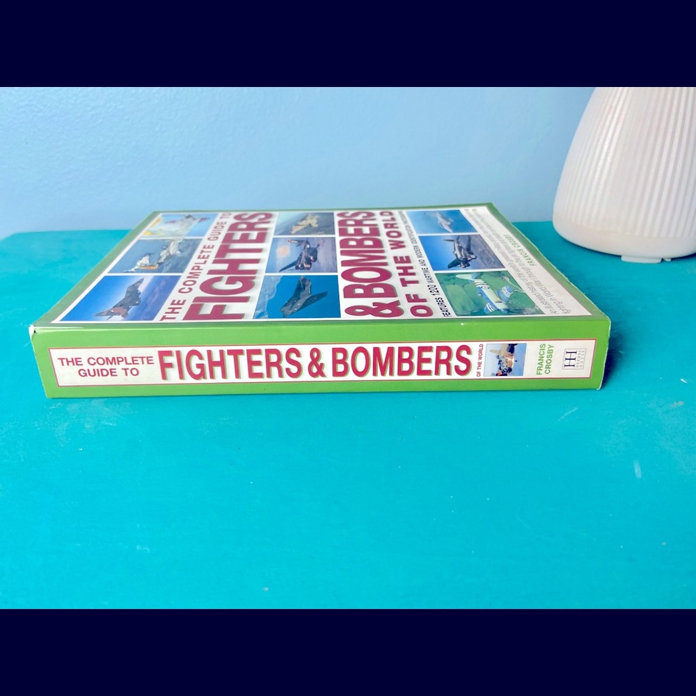 Fighters & Bombers Of The World .( World War 1 )